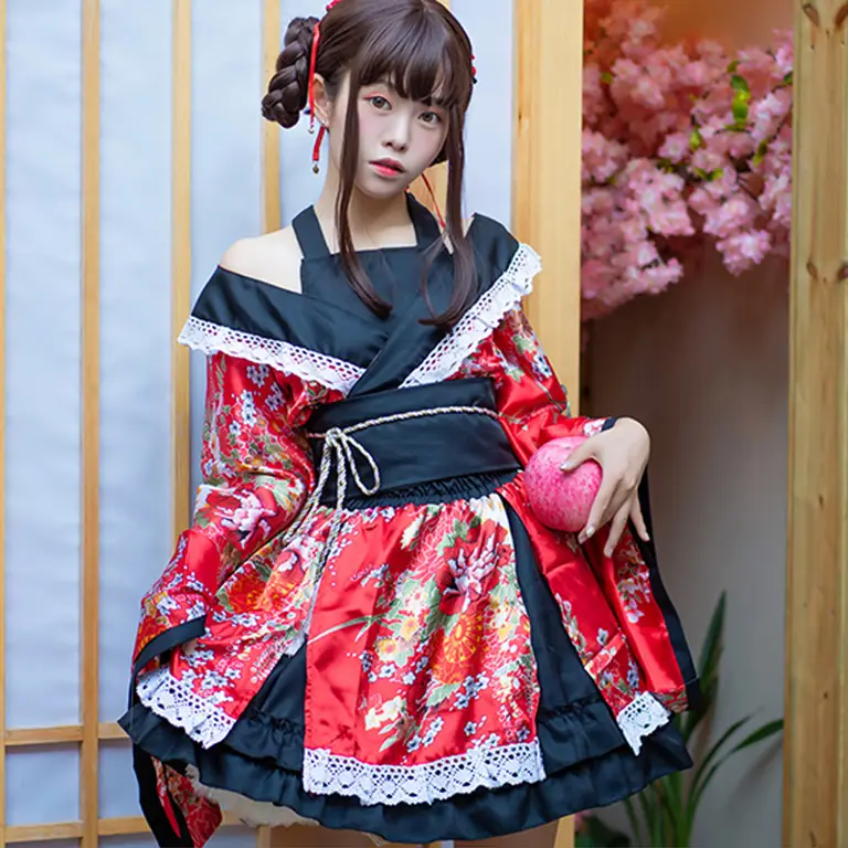 Karakter Anime dengan Pakaian Tradisional Jepang Ilustrasi karakter anime dengan pakaian tradisional Jepang